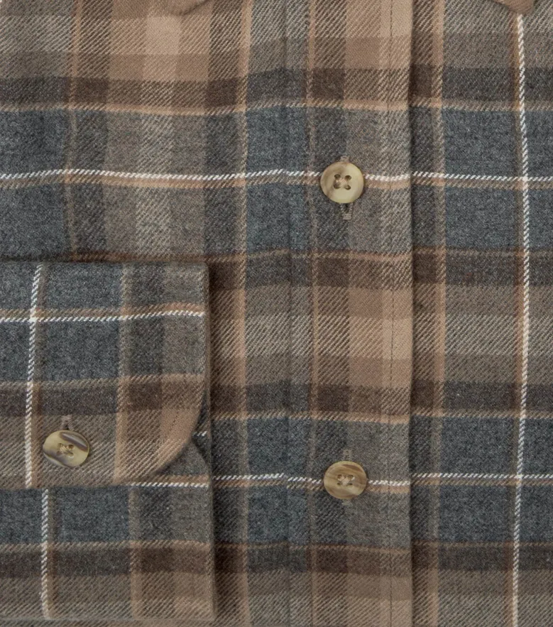Easy-iron poplin shirt